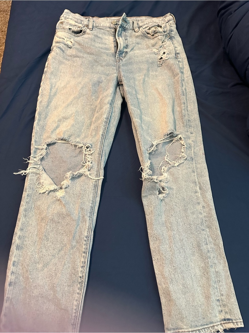 AE Light Wash Distressed Women’s Jeans - Casual Straight Leg